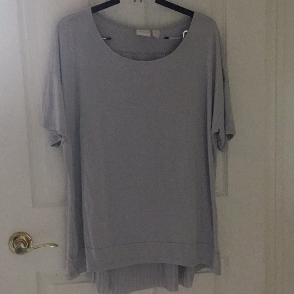 Chico’s pleated t-shirt - Size 3